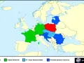 Mapa Europy z podziałem politycznym: Polska (czerwona), Trójkąt Weimarski (zielony), V4 (jasnoniebieski), pozostałe państwa Trójmorza (niebieski).