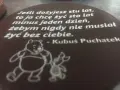 Cytaty z Kubusia Puchatka: "Jeśli dożyjesz stu lat, to ja chcę żyć sto lat minus jeden dzień, żebym nigdy nie musiał żyć bez ciebie.