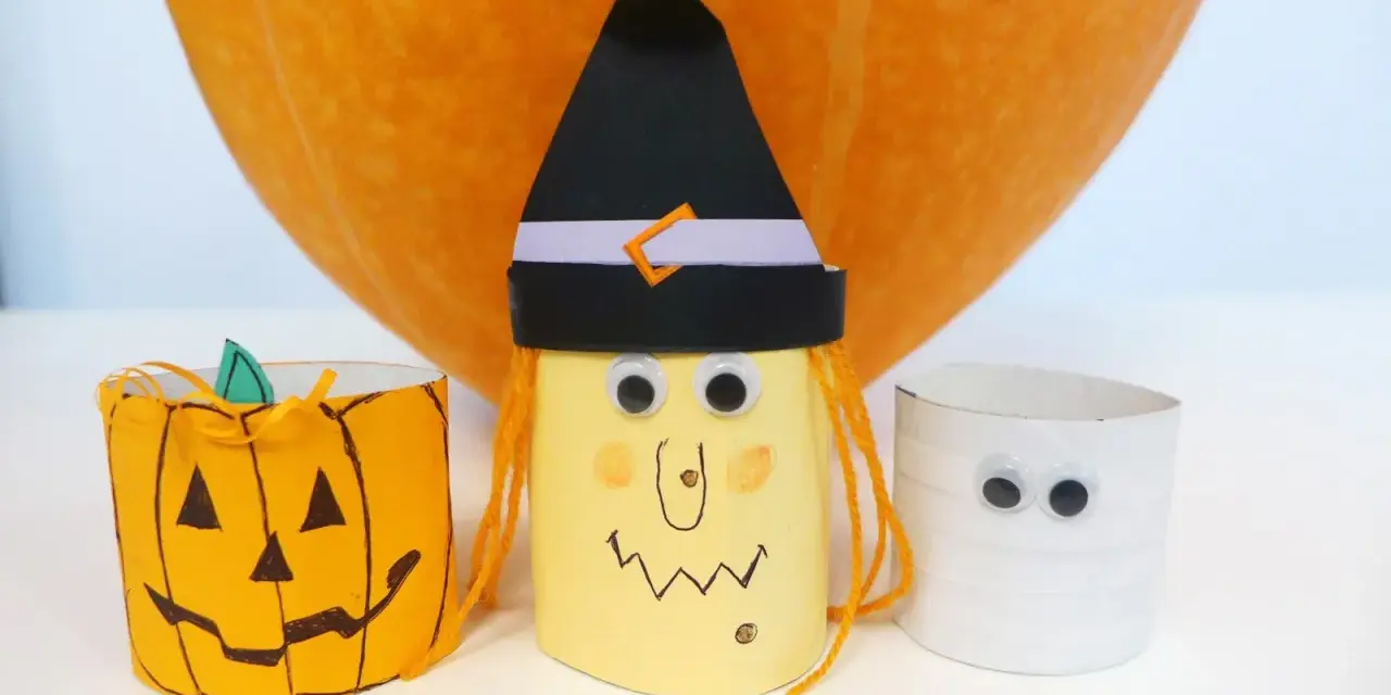Strach się bać! Halloweenowe cuda z rolek po papierze toaletowym: dynia, czarownica i mumia.