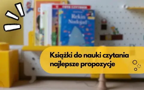 Kolorowe książki na półce, idealne wyrazy do nauki czytania dla dzieci.